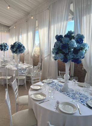 BLUE FLOWER CENTERPIECES FOR RENT