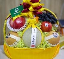 Giỏ hoa quả nhập khẩu VIP
