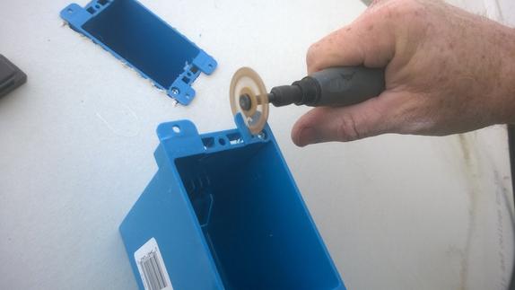 DIY Electric Outlet Wall Safe. Easy to make. www.DIYeasycrafts.com