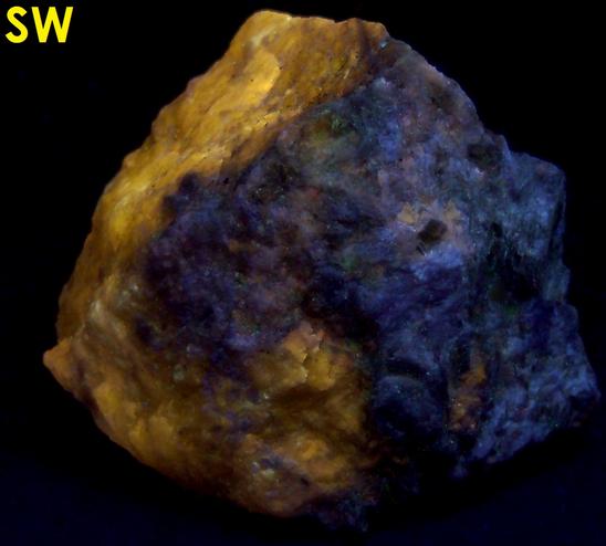 fluorescent WERNERITE SCAPOLITE MARIALITE MEIONITE, MUSCOVITE - Grenville Scapolite Prospect, Grenville-sur-la-Rouge, Argenteuil RCM, Laurentides, Quebec, Canada