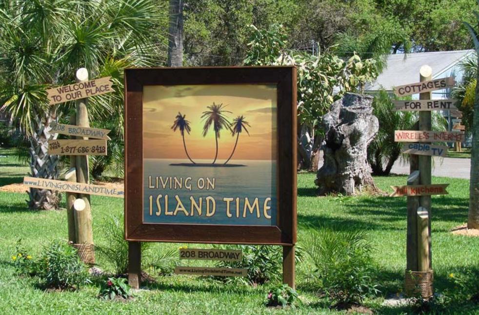 Living On Island Time Coastal Cottages In Rockport Fulton Tx
