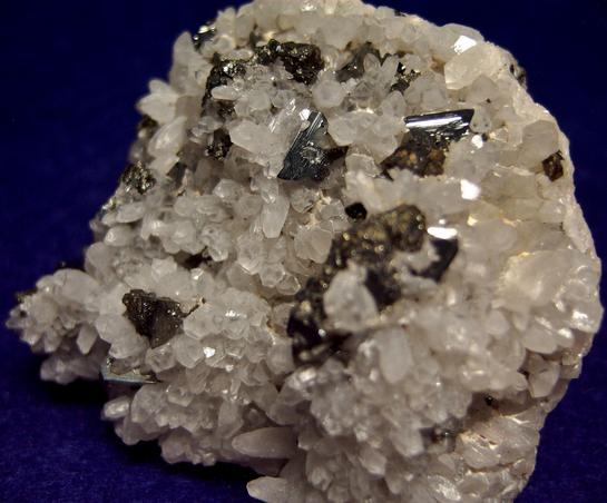 TETRAHEDRITE and QUARTZ - Cavnic (Kapnic; Kapnik), Maramureș Co., Romania