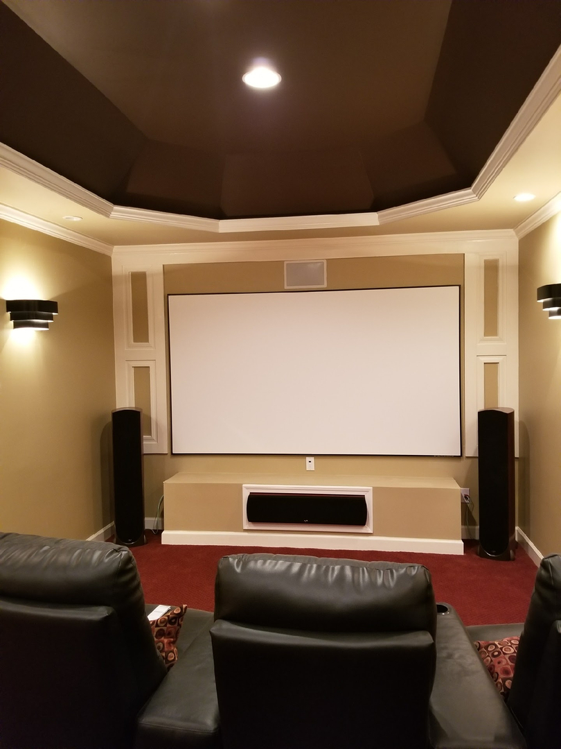 How to Mount A Home Theater Projector Screen