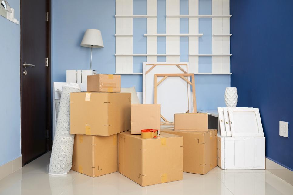 How much does hiring a moving company cost
