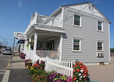 Watch Hill Harbour House inn - Hotel Rooms