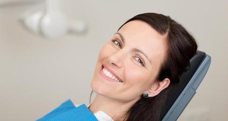 clinique d'implantologie dentaire dental implant services Brossard-Laprairie