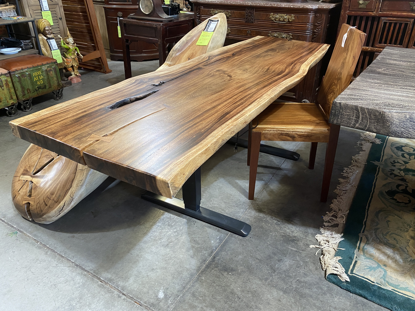 Live Edge Wood Slabs, Sustainable Wood Furniture - Decor Direct Wholesale  Warehouse