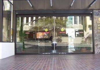 automatic sliding door machine