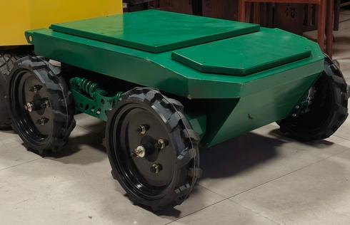 armored robot target carrier for live fire training