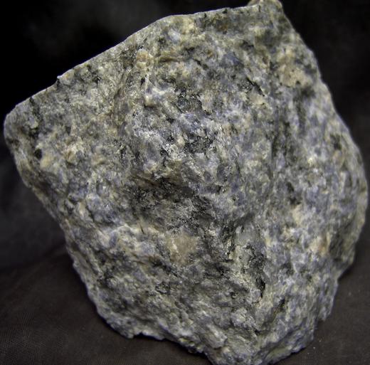 fluorescent SODALITE, ACMITE AEGIRINE - Poudrette quarry (Demix quarry; Uni-Mix quarry; Desourdy quarry; Carrière Mont Saint-Hilaire; MSH), Mont Saint-Hilaire, La Vallee-du-Richelieu RCM, Monteregie, Quebec, Canada