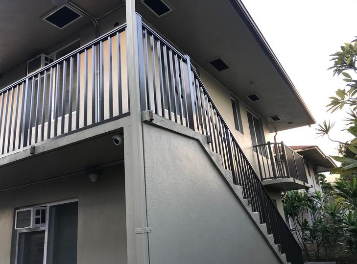 aluminum railing Hawaii, aluminum railing Honolulu, railing Honolulu, deck Hawaii, decks Hawaii, Oahu aluminum railings, Oahu decks, decks, aluminum railings, railings, Oahu, Island railing, island railing and gates, island gates, island view