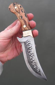 DIY Leaf spring knife with metal etched flames and a handle made from firewood. FREE step by step instructions. www.DIYeasycrafts.com