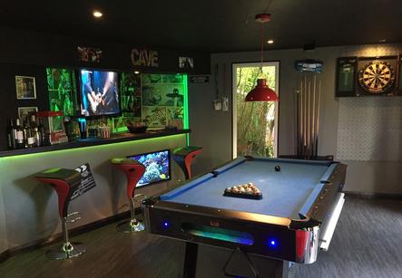 Image of a Robertson Garden Rooms games room, man cave, entertainment room, family den with pool table