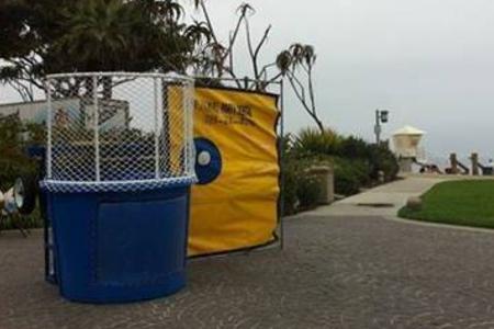 Dnn Party Rentals Rent A Dunk Tank Jumpers Water Slides