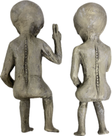 2 Sitting Alien Statues