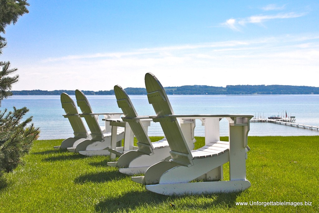 Vineyard Inn waterfront property