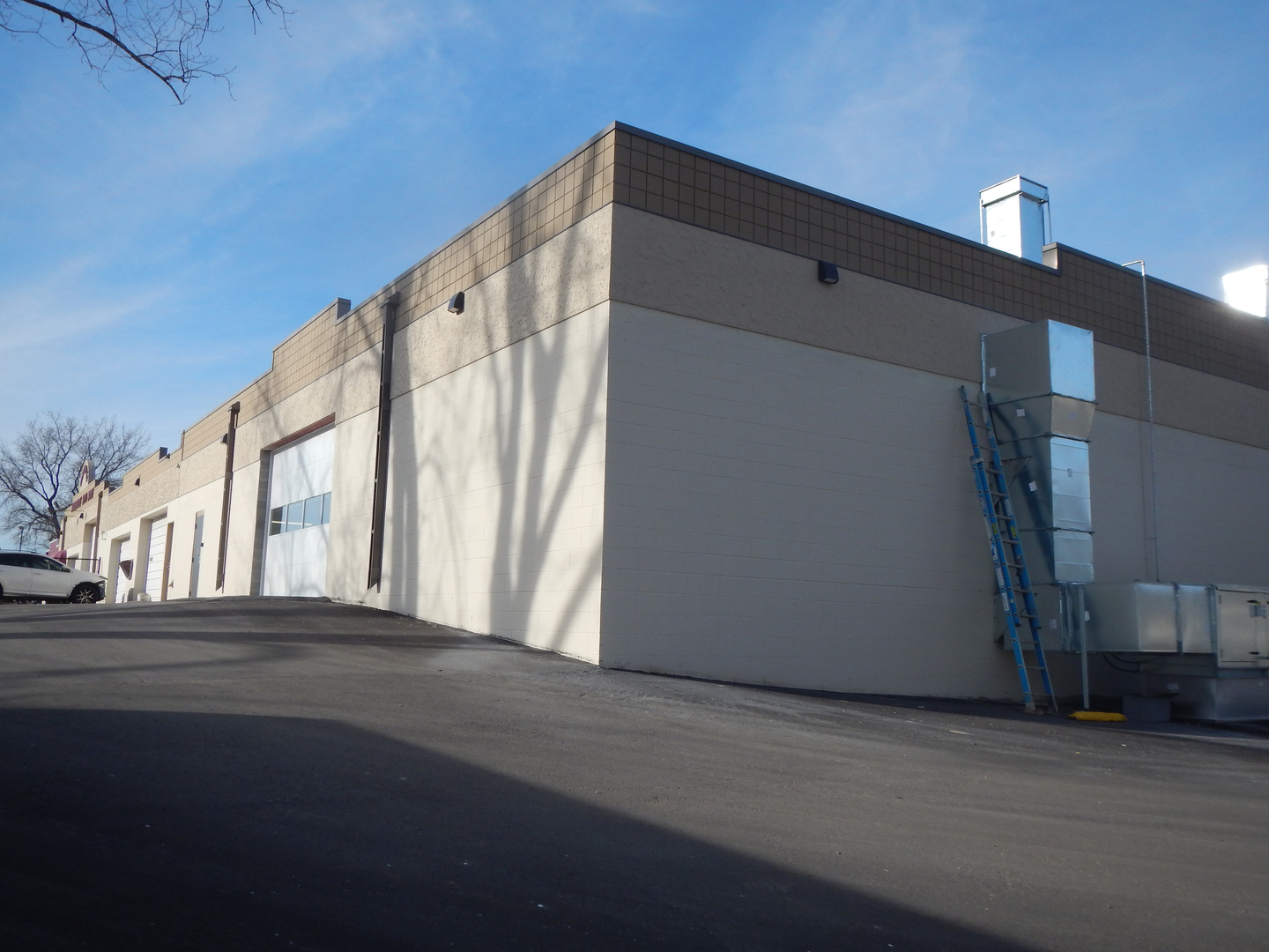 Heppner's Auto Body - View 9