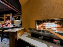 Seven, an American Bistro