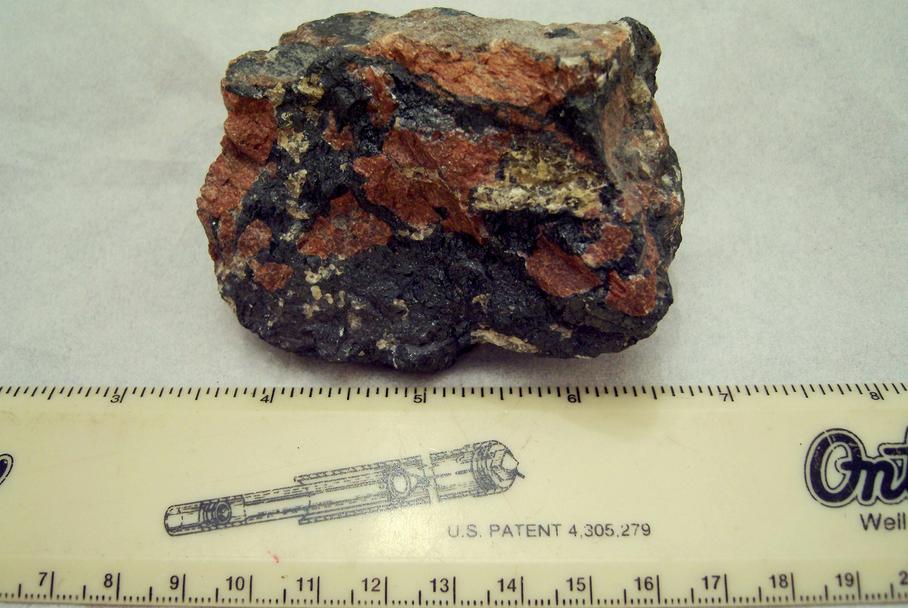 fluorescing SPHALERITE, WILLEMITE,with FRANKLINITE MAGNETITE - Sterling Mine, Sterling Hill, Ogdensburg, Franklin Mining District, Sussex County, New Jersey, USA