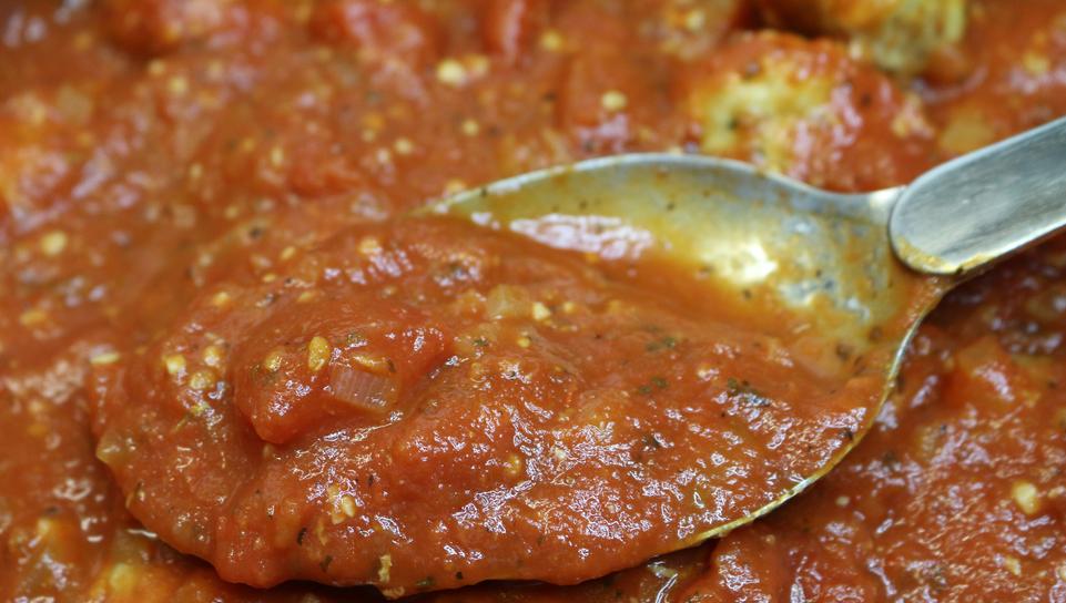 Light and Easy Stove Top Marinara Recipe, Noreen's Kitchen
