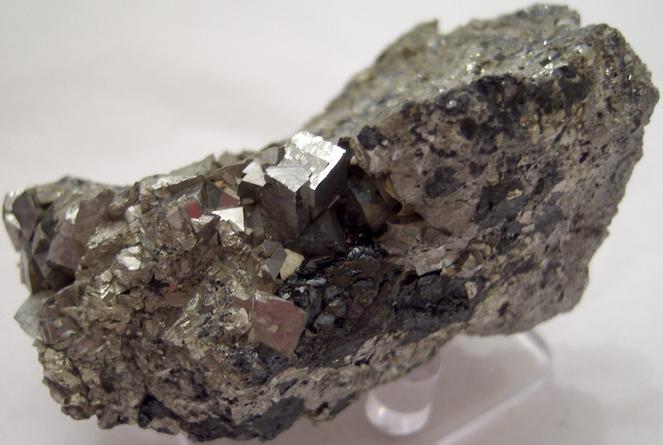 JAMESONITE, ARSENOPYRITE, SPHALERITE, QUARTZ - Noche Buena Mine (Mina Noche Buena), Noche Buena, Mun. de Mazapil, Zacatecas, Mexico