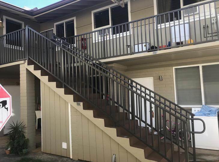 aluminum railing Hawaii, aluminum railing Honolulu, railing Honolulu, deck Hawaii, decks Hawaii, Oahu aluminum railings, Oahu decks, decks, aluminum railings, railings, Oahu, Island railing, island railing and gates, island gates, island view