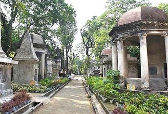 South Park Street Cemetery Kolkata Significance History Architecture Timing Entry Fees Activities
