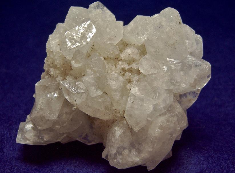 APOPHYLLITE crystals - Pune District (Poonah District), Maharashtra, India - ex Rutgers Geology Museum - for sale