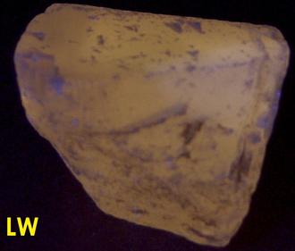 fluorescent CALCITE - Harlowton, Wheatland County, Montana, USA