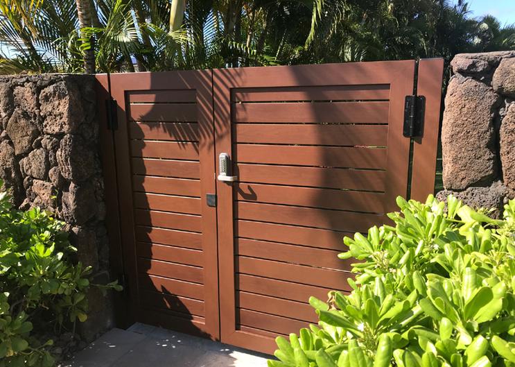 Island Style Gates, Aluminum Gates, Aluminum gates Hawaii, custom aluminum gates , Privacy Gates Oahu, Modern Aluminum Gates