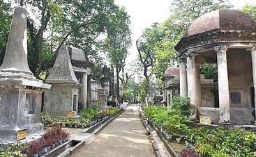 South Park Street Cemetery Kolkata Significance History Architecture Timing Entry Fees Activities