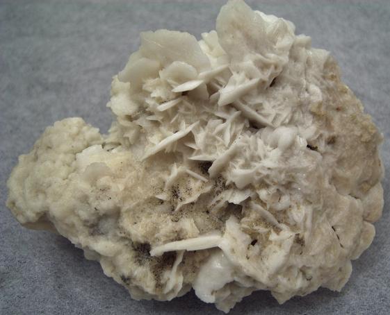 fluorescent GYPSUM SELENITE - Guerrero Negro, Mun. de Mulege, Baja California Sur, Mexico