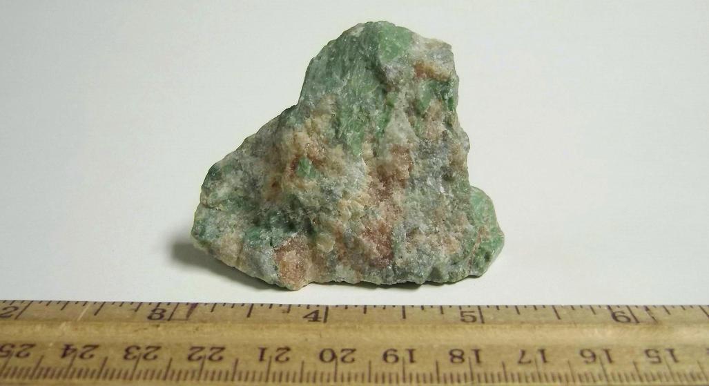 rodingite: green Cr Diopside, orange Grossular garnet, Hunting Hill quarry (Rockville Crushed Stone Quarry; Travilah Quarry; Rockville Quarry; Bardon Stone Quarry; Aggregate Industries Quarry), Rockville, Montgomery County, Maryland, USA