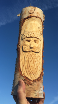 How to easily carve a Santa Face. FREE step by step instructions. www.DIYeasycrafts.com