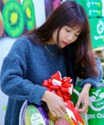 Giỏ hoa quả nhập khẩu Hà Nội tháng 12