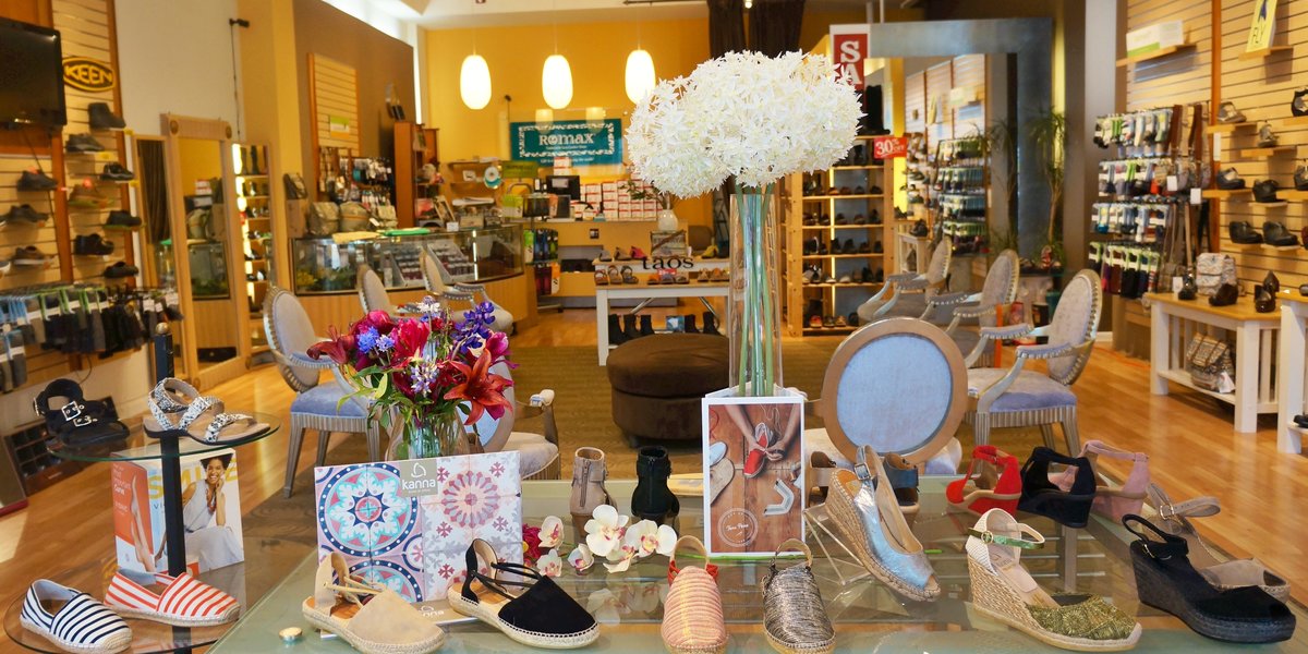 Comfort shoe store in Downtown Seattle