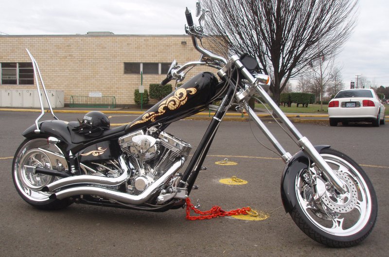 Big Dog Chopper Vs. American Ironhorse Texas Chopper