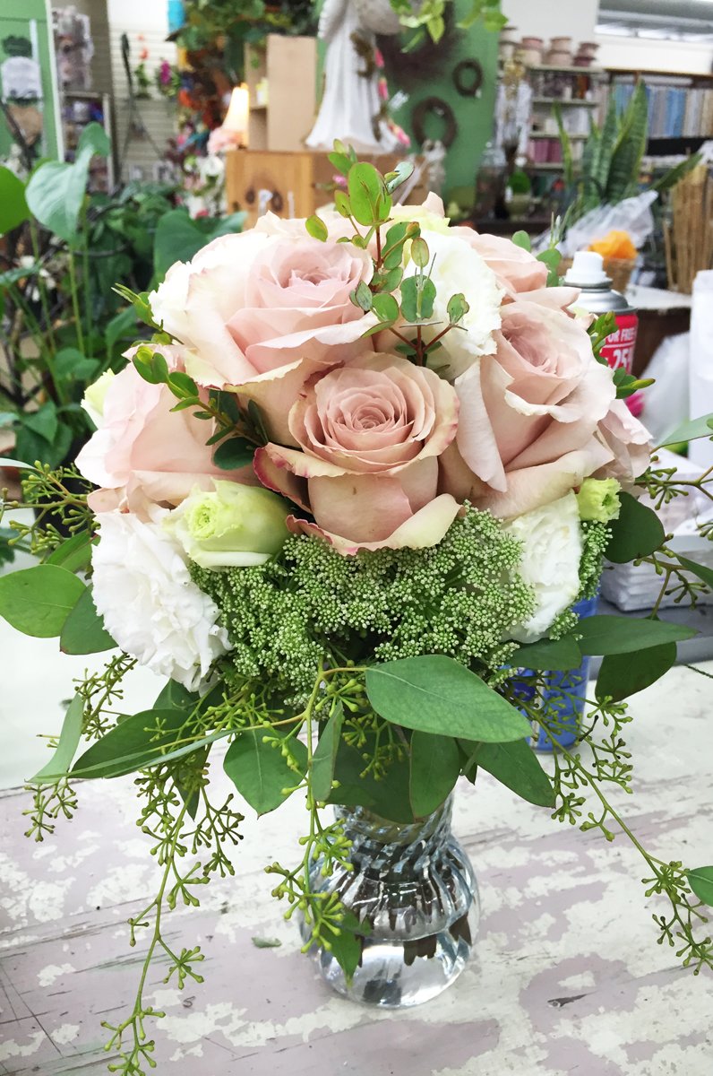 About Us Manistique Florist Manistique MI FLOWER SHOP AT BEN FRANKLIN