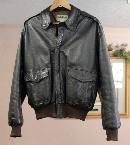LL Bean Flying Tiger Leather Bomber Jacket The Jolly Pack Rat, Jolly