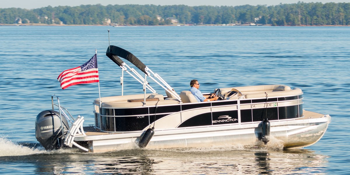 pontoon boat fenders fishing rod holder,bumpers,flag pole,clips