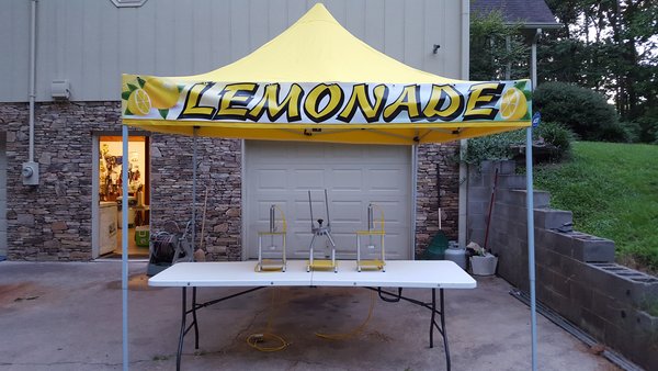 1 x 30 foot wrap around banner for easy up tents. | Lemonade Vending.com