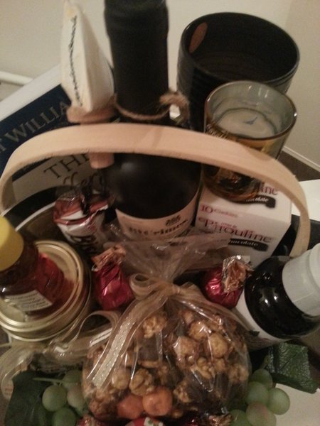 North Carolina Grown Gift Basket | Dylan's Unique Gifts ...