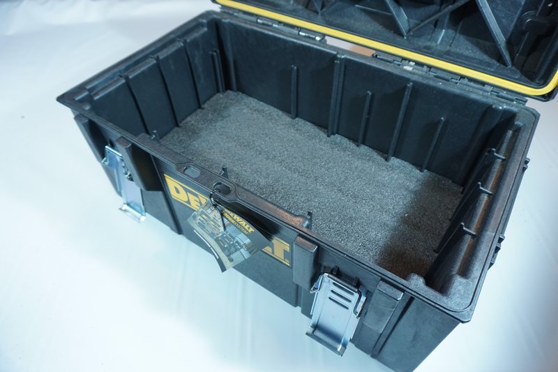 DeWalt DS300 Tough System Kit Box