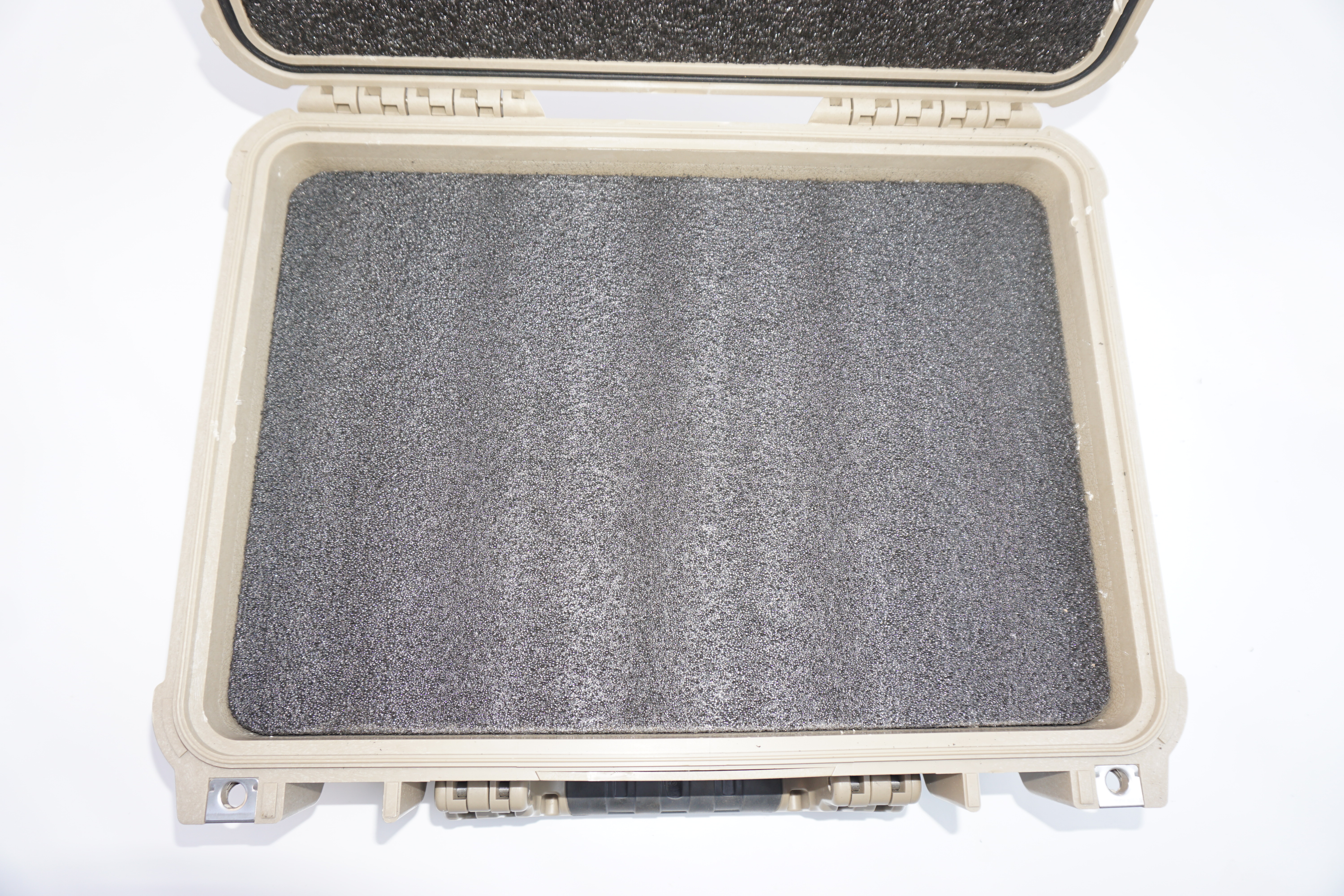 Pelican Case 1450 Replacement Foam Insert (2 Pieces) — Cobra Foam Inserts  and Cases