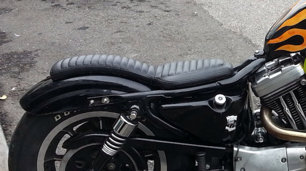 sportster cobra seat