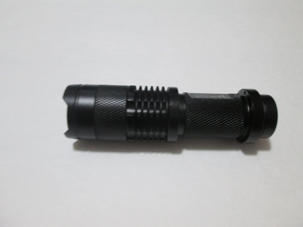 MINI BLACK LED FLASHLIGHT | sossas