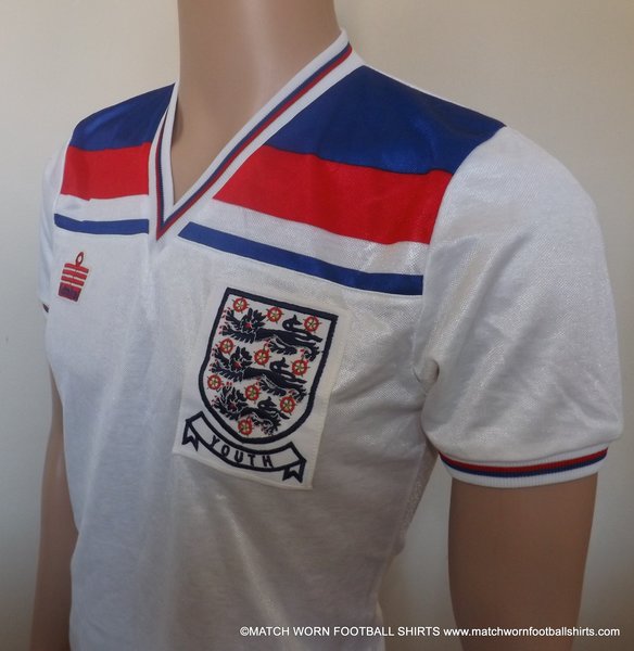 retro 82 england shirt