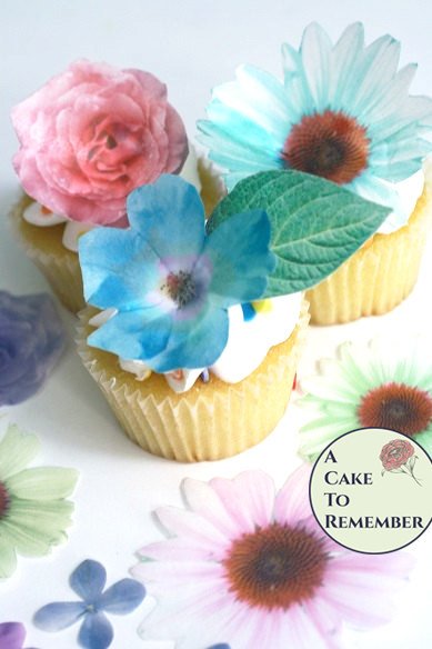 24 Wafer Paper Flowers And Leaves For Cake Decorating And