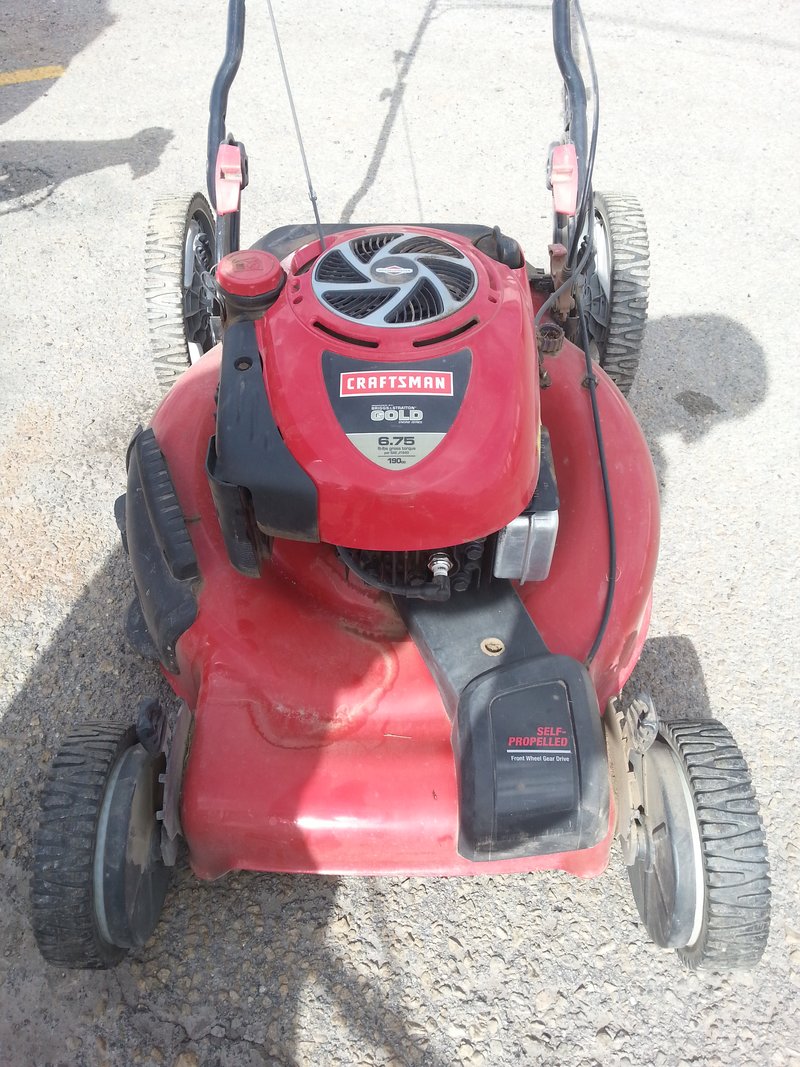 How To Start A Tractor After Running Out Of Fuel : Craftsman Lawn Mower