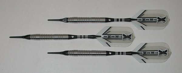 SHARK GRIP 18 gram Steel Tip Darts - 90% Tungsten | US Darts